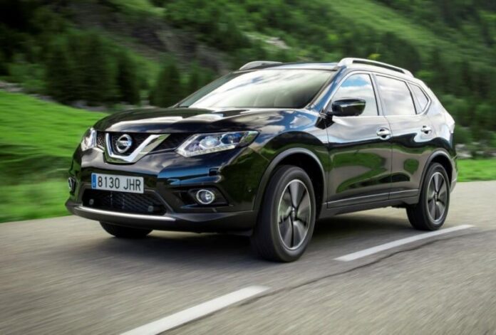 Експерт перерахував моделі бренду Nissan, які краще не купувати