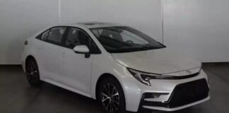 Опубліковані фото ще однієї версії нової Toyota Corolla