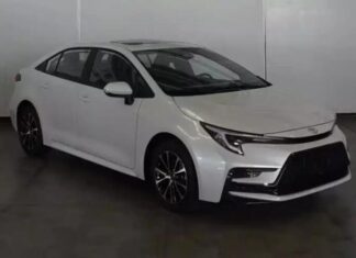 Опубліковані фото ще однієї версії нової Toyota Corolla