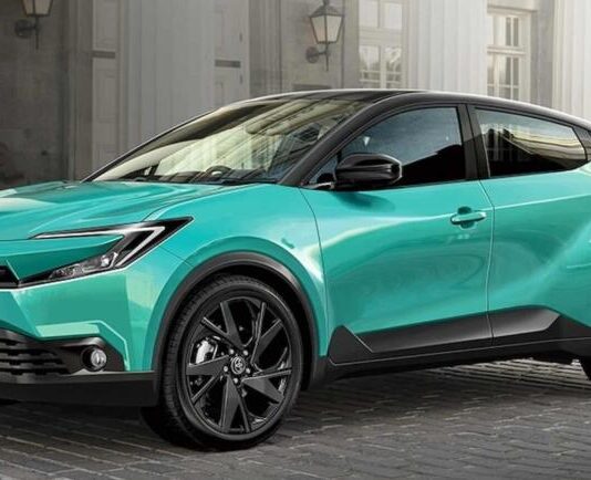 Toyota готує компактне крос-купе на базі Corolla Toyota готує компактне крос-купе на базі Corolla