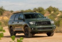 Названо марки авто, які найчастіше долають понад 400 тисяч кілометрів