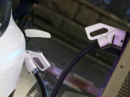 Названі країни з найвищим продажем електрокарів