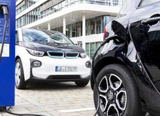 Електромобілі перемагають ДВЗ за рівнем викидів після двох років використання Електромобілі перемагають ДВЗ за рівнем викидів після двох років використання