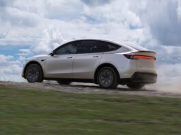 Tesla представила світло-сірий інтер’єр для Model Y L 2026