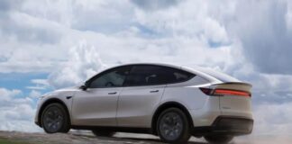 Tesla представила світло-сірий інтер’єр для Model Y L 2026