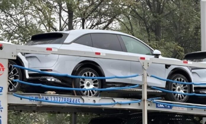 Zeekr 7X 2026 уперше показали вживу: помітні нові зміни в дизайні