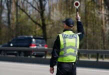 Зношені шини можуть коштувати водієві прав та штрафу
