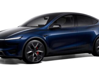 Tesla представила новий синій відтінок Marine Blue для Model Y
