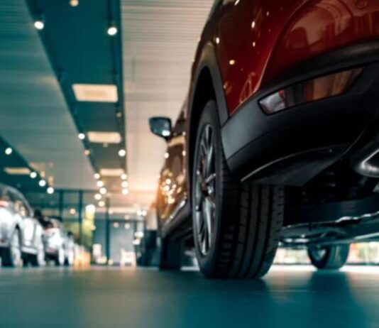 Новий конфлікт між Китаєм і Нідерландами може спричинити чергову кризу в автопромі Новий конфлікт між Китаєм і Нідерландами може спричинити чергову кризу в автопромі