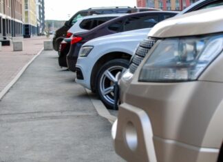 Чому нові автомобілі ламаються вже за кілька місяців