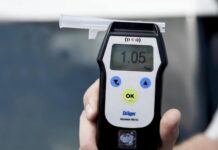 Чому навіть тверезий водій може отримати протокол за нетверезе керування