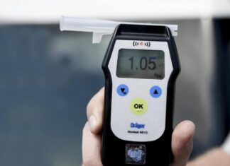 Чому навіть тверезий водій може отримати протокол за нетверезе керування