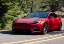Tesla Model S визнано одним з найкращих винаходів за версією TIME