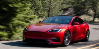 Tesla Model S визнано одним з найкращих винаходів за версією TIME