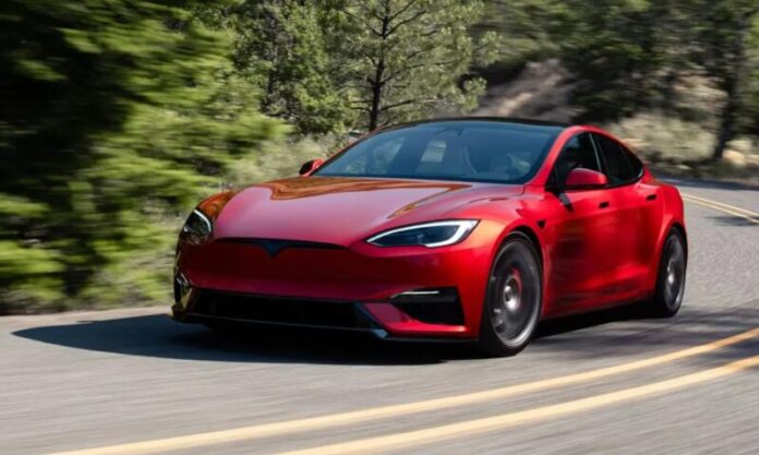 Tesla Model S визнано одним з найкращих винаходів за версією TIME