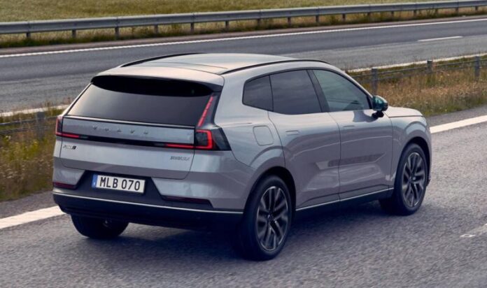 Volvo готує третє покоління XC90 з гібридною батареєю 40 кВт·год