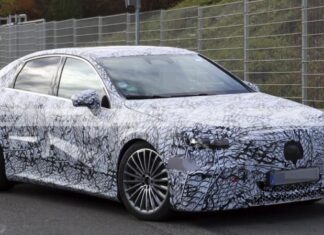 Mercedes тестує електричну версію C-Class із запасом ходу до 1000 км