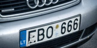 Чи може поліція зупиняти та штрафувати автомобілі на єврономерах