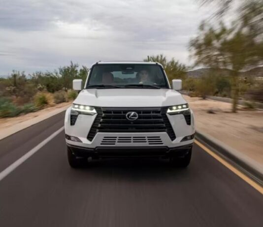 Lexus GX 2026 подорожчав, але не отримав жодних оновлень