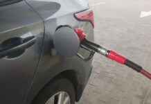 Експерт розповів, як стиль водіння впливає на витрату пального