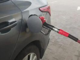 Експерт розповів, як стиль водіння впливає на витрату пального