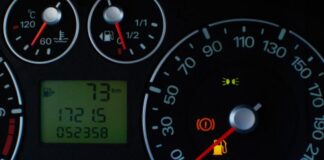 Механік розповів, як самостійно скинути помилки на панелі авто