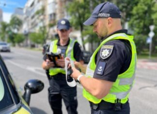 Яких помилок не можна припускатися під час спілкування з поліцією Яких помилок не можна припускатися під час спілкування з поліцією