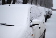 Експерти нагадали, які помилки водії роблять перед зимою