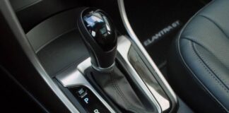 Автовиробники повертаються до класичної автоматичної коробки передач