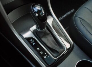 Автовиробники повертаються до класичної автоматичної коробки передач