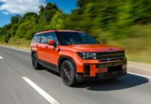 Названі найбезпечніші середньорозмірні SUV 2025 року