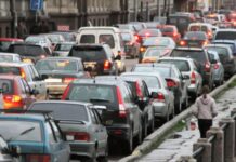 Механік розповів, як менше зношувати авто в міських умовах