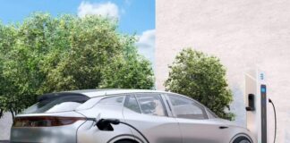 Експерти розповіли, що слід врахувати перед покупкою гібридного автомобіля