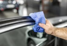 Як правильно обслуговувати дверні механізми авто взимку