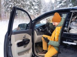 Автомеханік пояснив, чи варто прогрівати двигун восени
