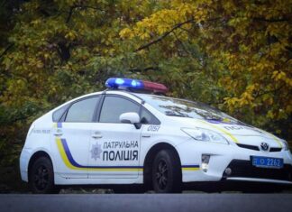 Як можна отримати штраф за обгін патрульного автомобіля