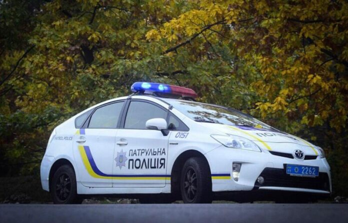 Як можна отримати штраф за обгін патрульного автомобіля