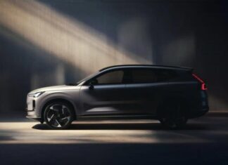 Volvo відклала повну відмову від ДВЗ до кінця 2030-х Volvo відклала повну відмову від ДВЗ до кінця 2030-х