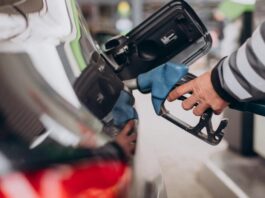 Чому восени потрібно тримати бак повним: головна порада для кожного водія