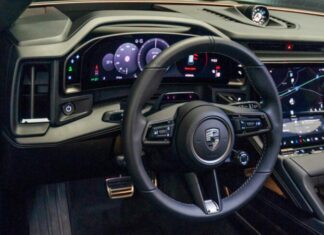 Porsche зберігає фізичні кнопки у нових електричних моделях