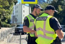 Українським водіям нагадали що обов’язково має бути в автомобілі