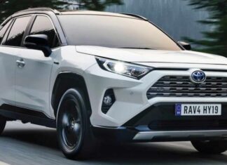 Названо найпроблемніший рік для Toyota RAV4: чого уникати покупцям