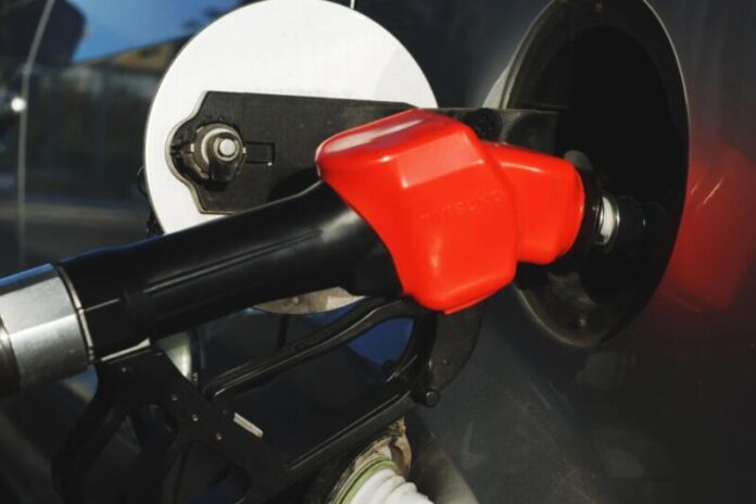 Чому бензин А-92 може нашкодити сучасним двигунам