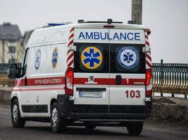 Як правильно поступитися дорогою швидкій: правила і штрафи Як правильно поступитися дорогою швидкій: правила і штрафи