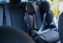 В Україні штрафуватимуть батьків за перевезення дітей без автокрісла