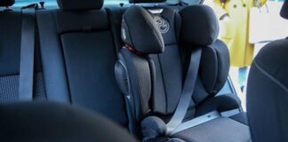 В Україні штрафуватимуть батьків за перевезення дітей без автокрісла