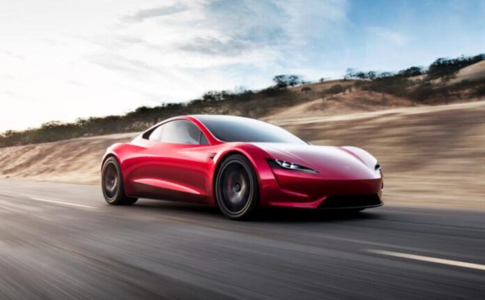 Ілон Маск анонсував «літаючий» Tesla Roadster 2026