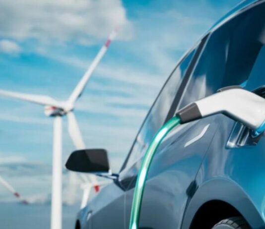 Чому автодилери скептично ставляться до електромобілів