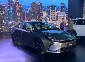 Toyota оновила Corolla перед виходом нового покоління у 2026 році Toyota оновила Corolla перед виходом нового покоління у 2026 році