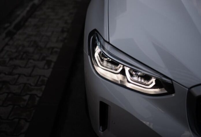 ТОП-10 опцій автомобілів з минулого, які випередили свій час